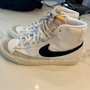 Nike high top shoes 8.5 Blazers